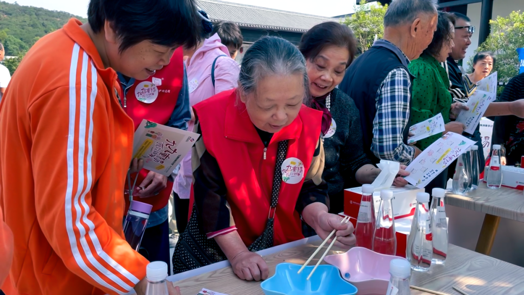 海福祥丨歡聲“孝”語，共度重陽！